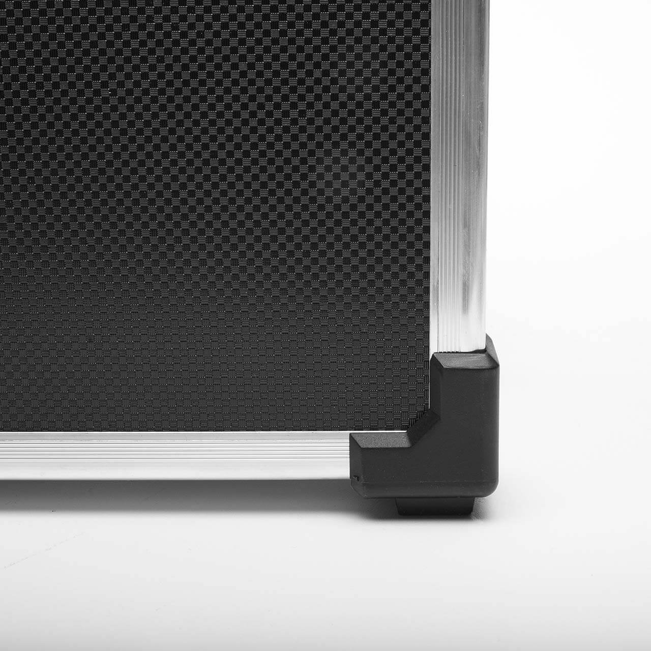 H0336612_Alu-Schluesselkoffer_Carbon-Design_Ecke