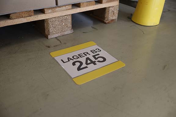 Vorschau: Bodenbeschriftungstasche A5 offen