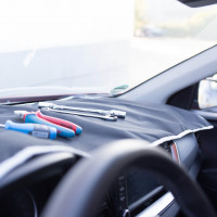 H0301814_Armaturenbrettschoner_Anwendung H0301814_Armaturenbrettschoner_Anwendung