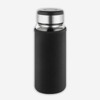 Thermosflasche Trinkflasche mit Thermotextil Thermosflasche Trinkflasche mit Thermotextil