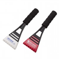 Stiel-Eiskratzer aus Hartkunststoff mit Griffmanschette aus Moosgummi Stiel-Eiskratzer aus Hartkunststoff mit Griffmanschette aus Moosgummi